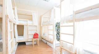 Гостиница Хостелы Рус на Восстания Санкт-Петербург Кровать в общем номере для мужчин и женщин с 8 кроватями-1
